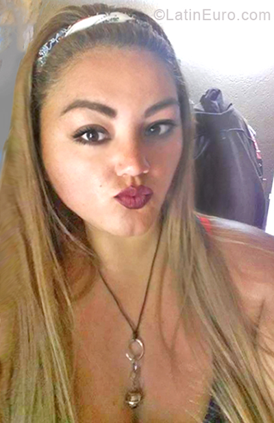 Date this beautiful Mexico girl Ivone from Tijuana MX1606