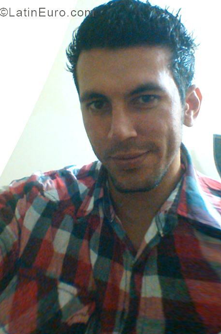 Date this georgeous Colombia man Super Latino from Bucaramanga CO24418