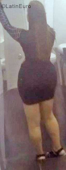 Date this attractive Dominican Republic girl Johanna from Santo Domingo DO33341