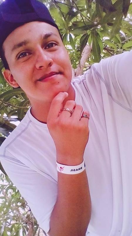 Date this lovely United States man Alexanderperez from El Salvador US19593