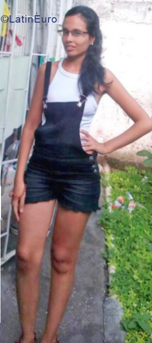 Date this athletic Colombia girl Cuteerika from Mariquita CO24534