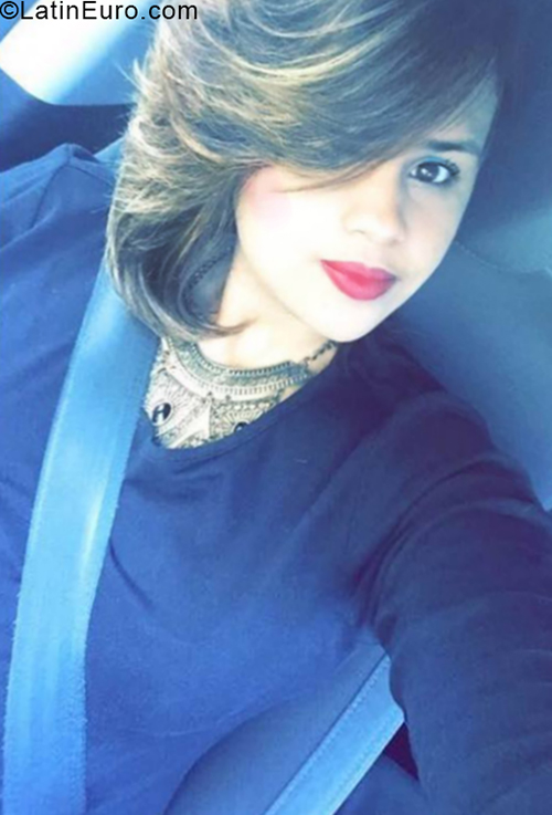 Date this cute Dominican Republic girl Olvania from Santiago DO33396