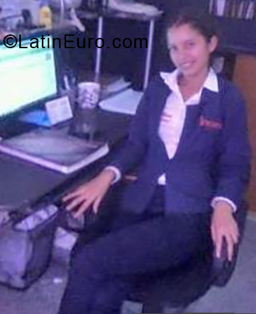 Date this lovely Venezuela girl Sasha from El Tigre VE1984