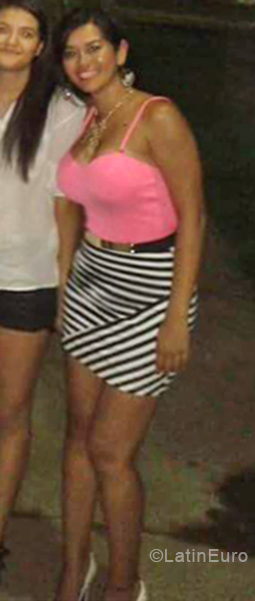 Date this sensual Colombia girl Carolina from Cali CO24642