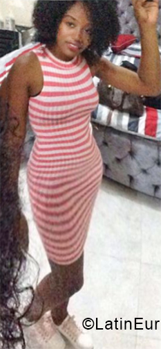 Date this lovely Dominican Republic girl Chabily from Santo Domingo DO33606
