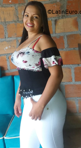 Date this passionate Colombia girl Miriam from Acevedo CO24689