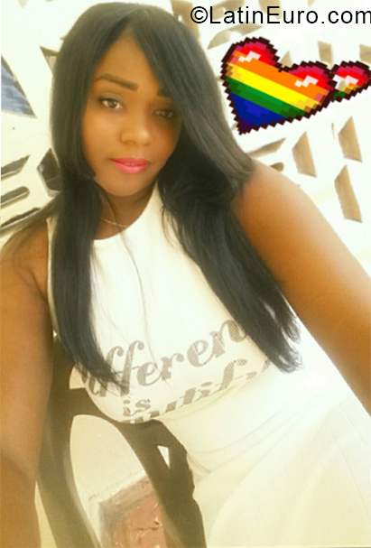 Date this delightful Dominican Republic girl Ana from Santo Domingo DO33709