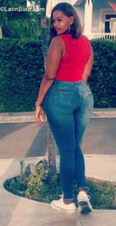 Date this fun Dominican Republic girl Sonia from Sosua DO33876