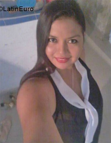 Date this sultry Colombia girl Erika from Cartagena CO24828
