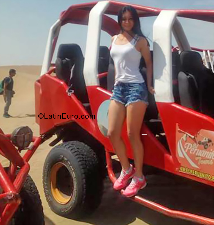 Date this young Peru girl Heidy from Tarapoto PE1342