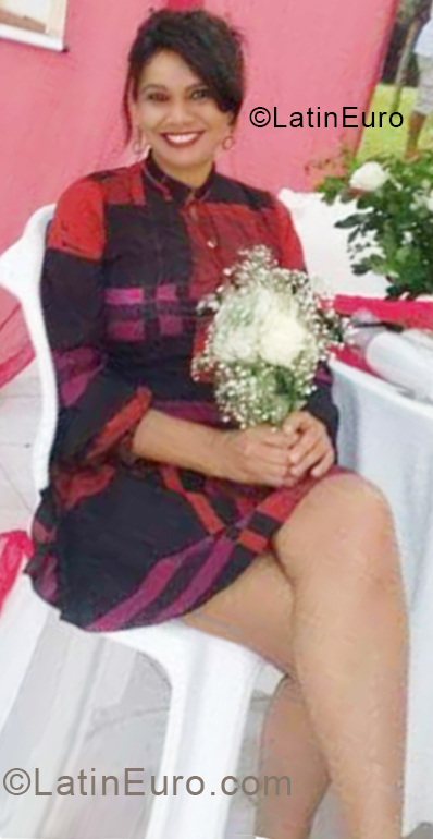 Date this hot Brazil girl Cissa from São Luís BR10779