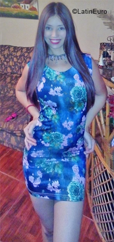Date this gorgeous Venezuela girl Daniela from Maturin VE2182
