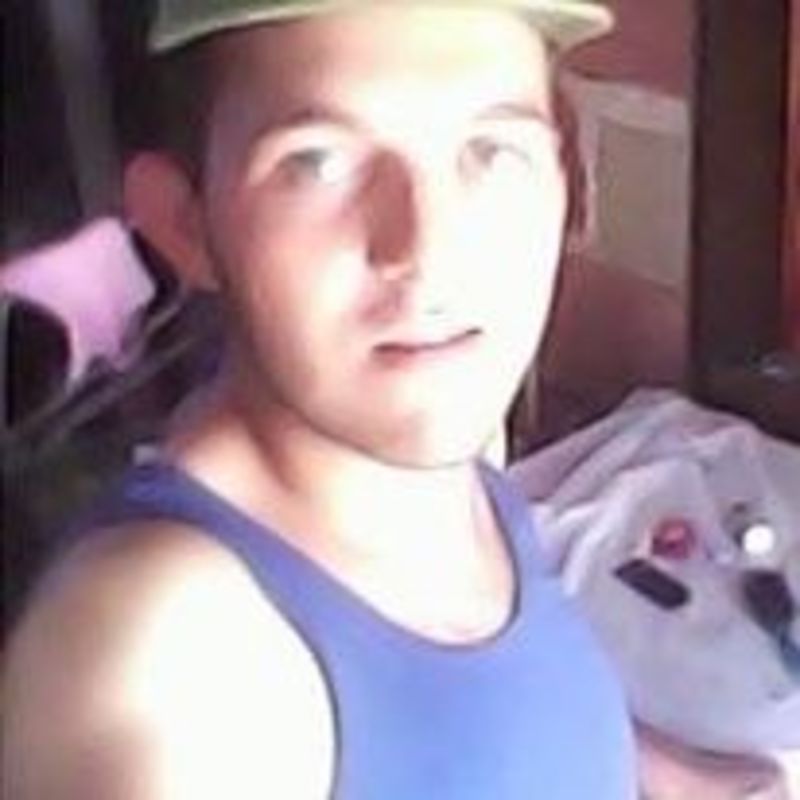 Date this funny Venezuela man Yohel from San Cristobal VE2190