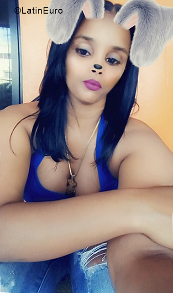 Date this exotic Dominican Republic girl Nairoby from La Vega DO34177