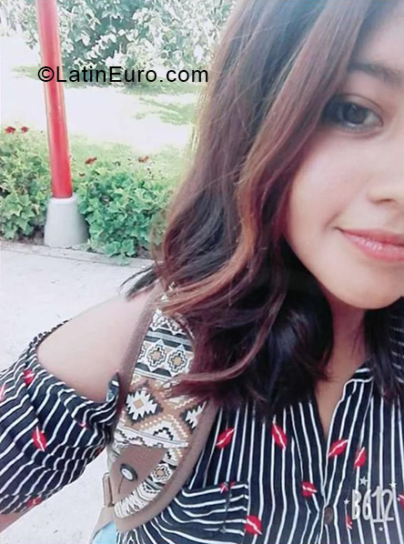 Date this attractive Peru girl Kathalyna from Tacna PE1366