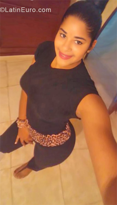 Date this exotic Dominican Republic girl Delfie from Puerto Plata DO34390