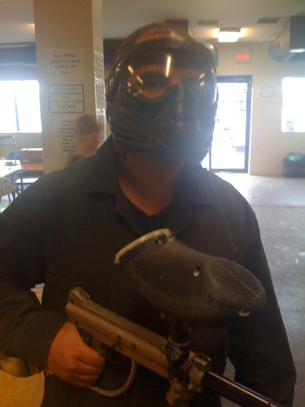 Date this good-looking Cambodia man Paintballgun from  CA802