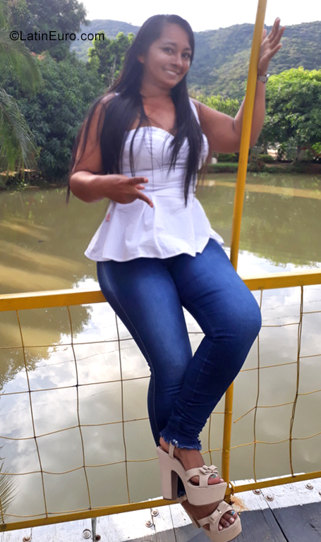 Date this charming Colombia girl Derly from Cucuta CO25225