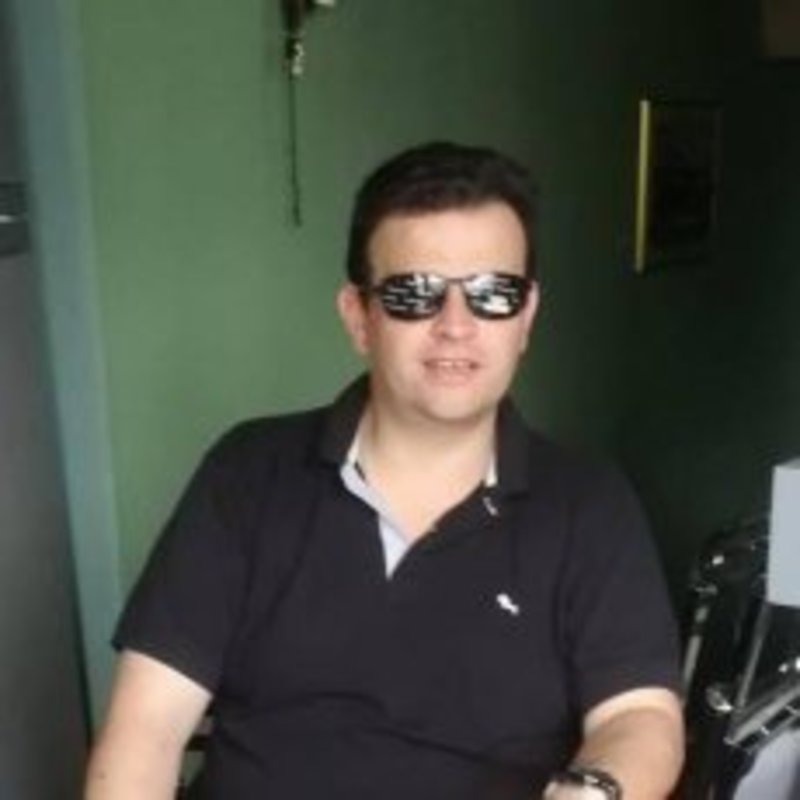 Date this nice looking Colombia man Alejandro from Bogota CO25273
