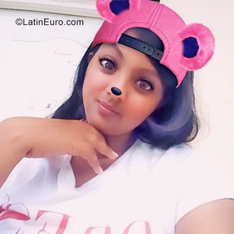 Date this tall Dominican Republic girl Lisbeth from Santo Domingo DO34682