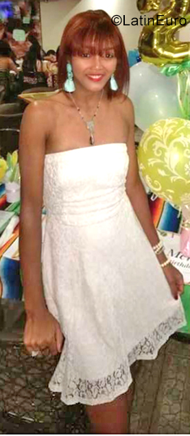 Date this tall Dominican Republic girl Meril from Santo Domingo DO34683
