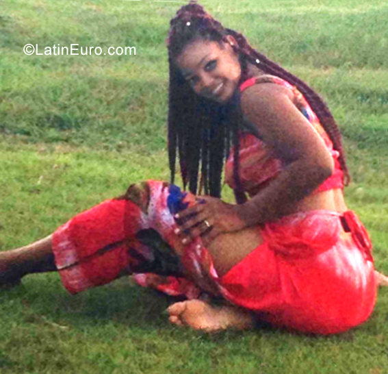Date this good-looking Dominican Republic girl Ivelisse from Santo Domingo DO34741