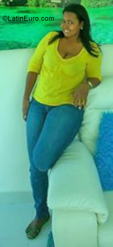 Date this young Dominican Republic girl Yoselin from Santo Domingo DO34784