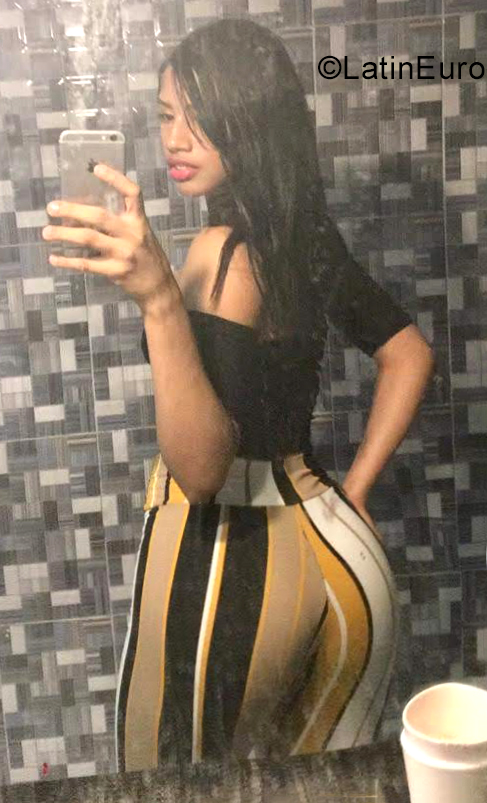 Date this young Dominican Republic girl Jessie from Santo Domingo DO34899
