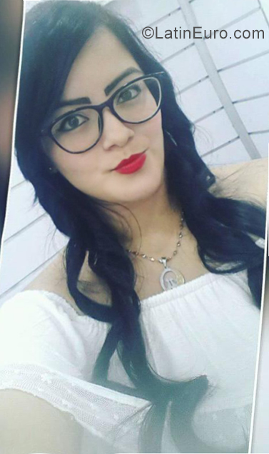 Date this tall Venezuela girl Patricia from Trujillo VE2418