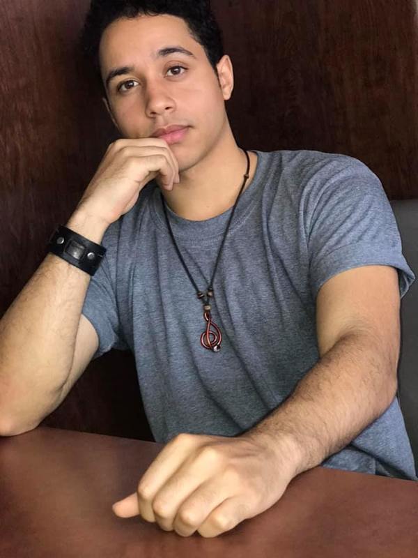 Date this foxy Dominican Republic man Reymond from Santo Domingo DO34978