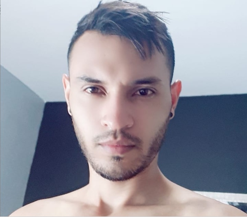 Date this young Colombia man Miguel from Medellin CO25554