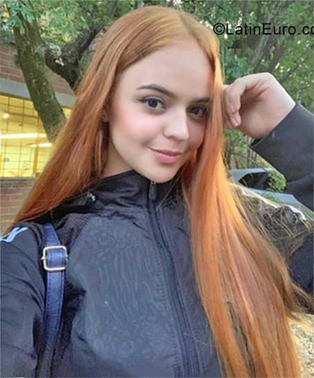 Date this delightful Colombia girl Laura from Medellin CO25584