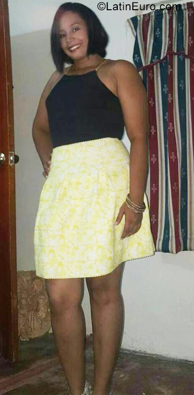 Date this beautiful Colombia girl Liseth from Cartagena CO25630