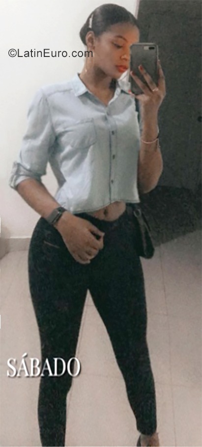 Date this lovely Dominican Republic girl Griselda from Santiago DO37491