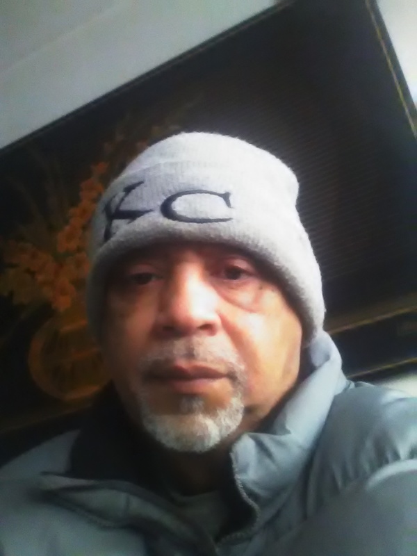 Date this lovely United States man Mike1600 from Kansas City US20104