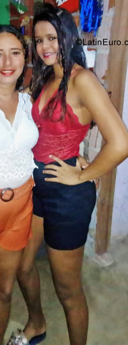 Date this stunning Brazil girl Tuanny from Fortaleza BR10867