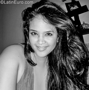 Date this beautiful Colombia girl Laura from Maicao CO25729