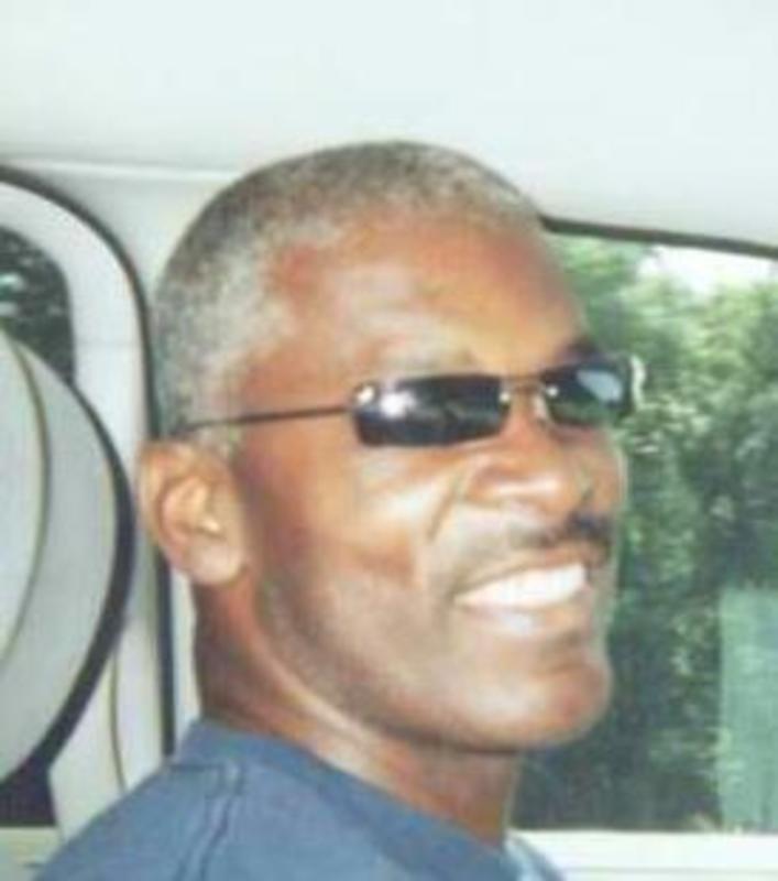 Date this lovely United States man Luis from Dallas US20136