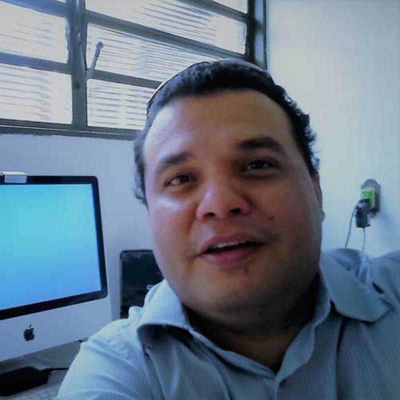 Date this nice looking Brazil man Marcnas from Ribeirao Preto BR10875
