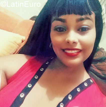 Date this pretty Dominican Republic girl Sally from Santo Domingo DO35541