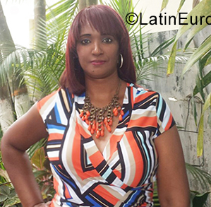 Date this hot Dominican Republic girl Ana from Santiago DO35563