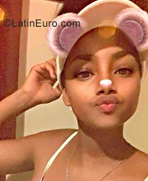 Date this fun Dominican Republic girl Nayali from La Vega DO35587