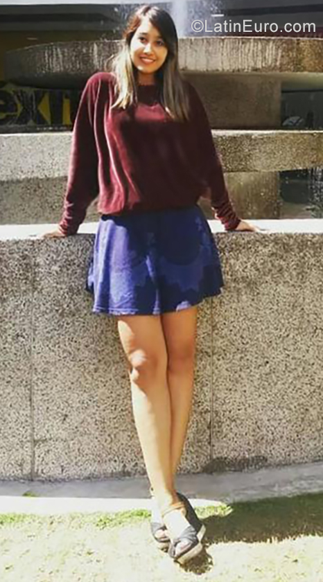 Date this foxy Colombia girl Mireya from Neiva CO25855