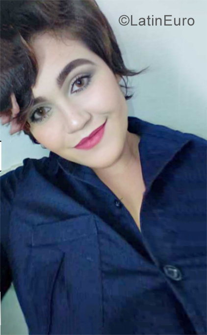 Date this passionate Brazil girl Carolina from Rio De Janeiro BR10890