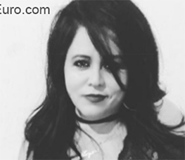 Date this beautiful Brazil girl Maryane from Goiania BR10902