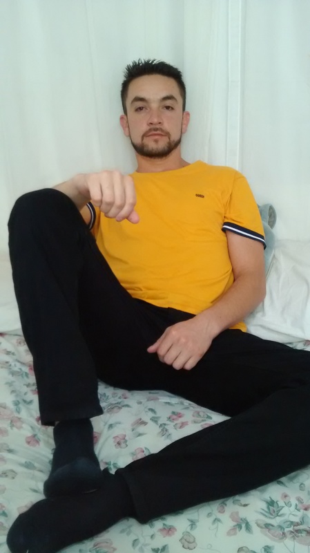 Date this funny Colombia man Harold from BOGOTA CO25930