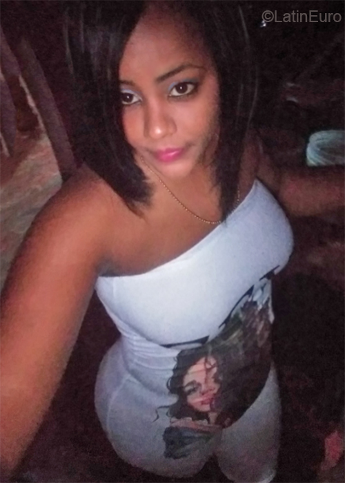 Date this georgeous Dominican Republic girl Yennifer from San Pedro Macoris DO36747
