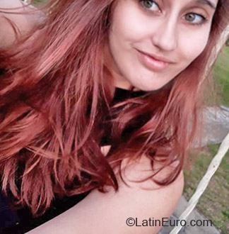Date this georgeous Brazil girl Dudia from Ivaipora BR10911