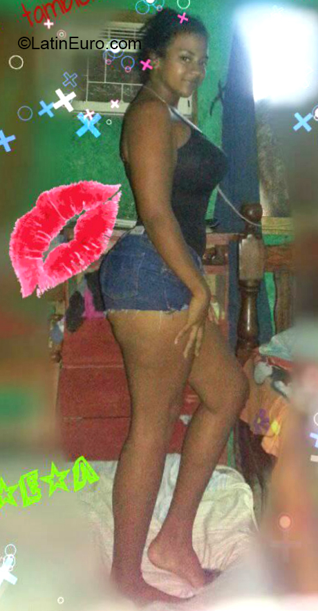 Date this exotic Venezuela girl Mary from Caracas VE2670