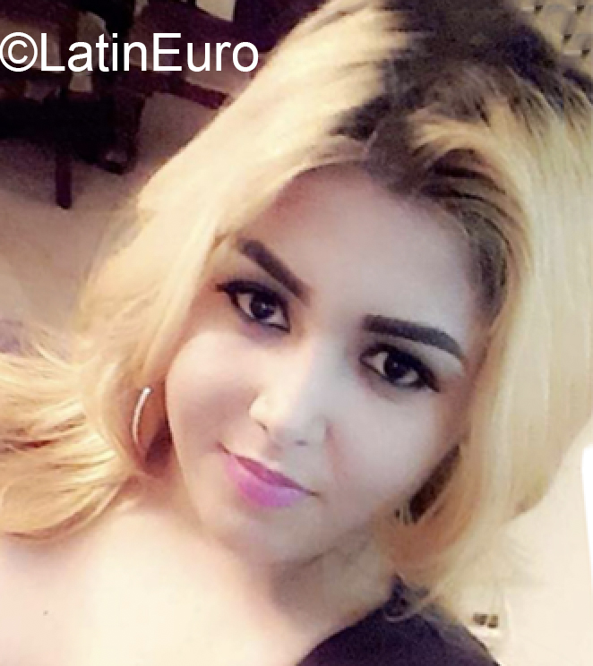 Date this lovely Dominican Republic girl Lady from Santiago De Los Caballeros DO35933